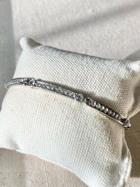Bezel & Channel Set Clear stone Silver-tone Narrow Long link Bracelet VINTAGE